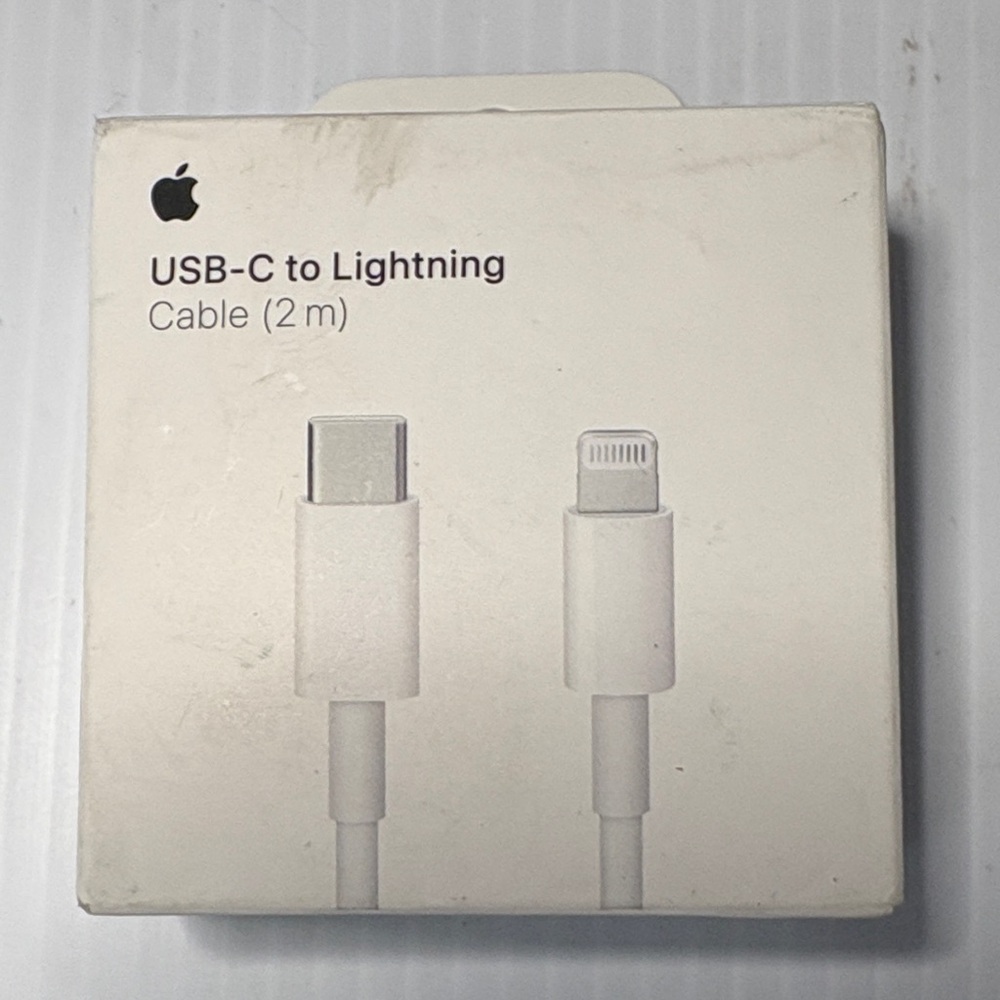 Apple White USB-C to Lightning Cable